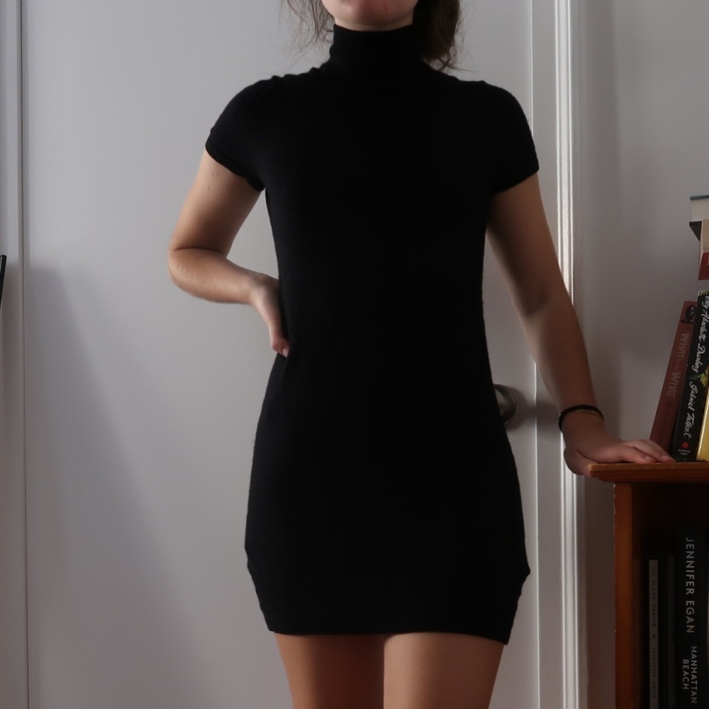 XS Banana Republic Black Mini Sweater Dress